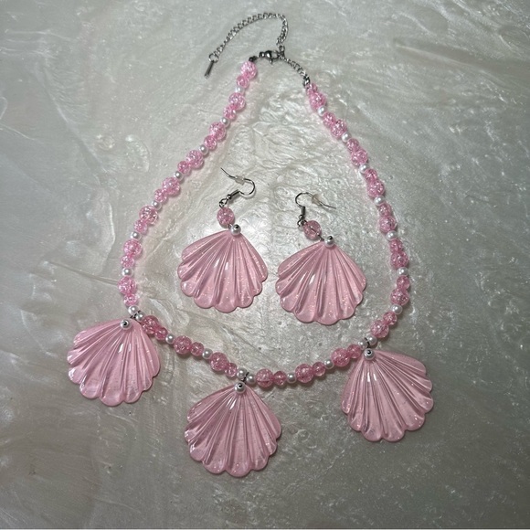 Beach Barbie Costume - Picture 5 of 5